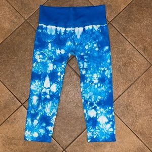 Shoactive Workout Capri Size Medium